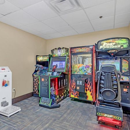 1Br 2 Queens Apt-Hotel With Pool, Hot Tub & Arcade, Near Disney & Universal! Orlando Exterior photo