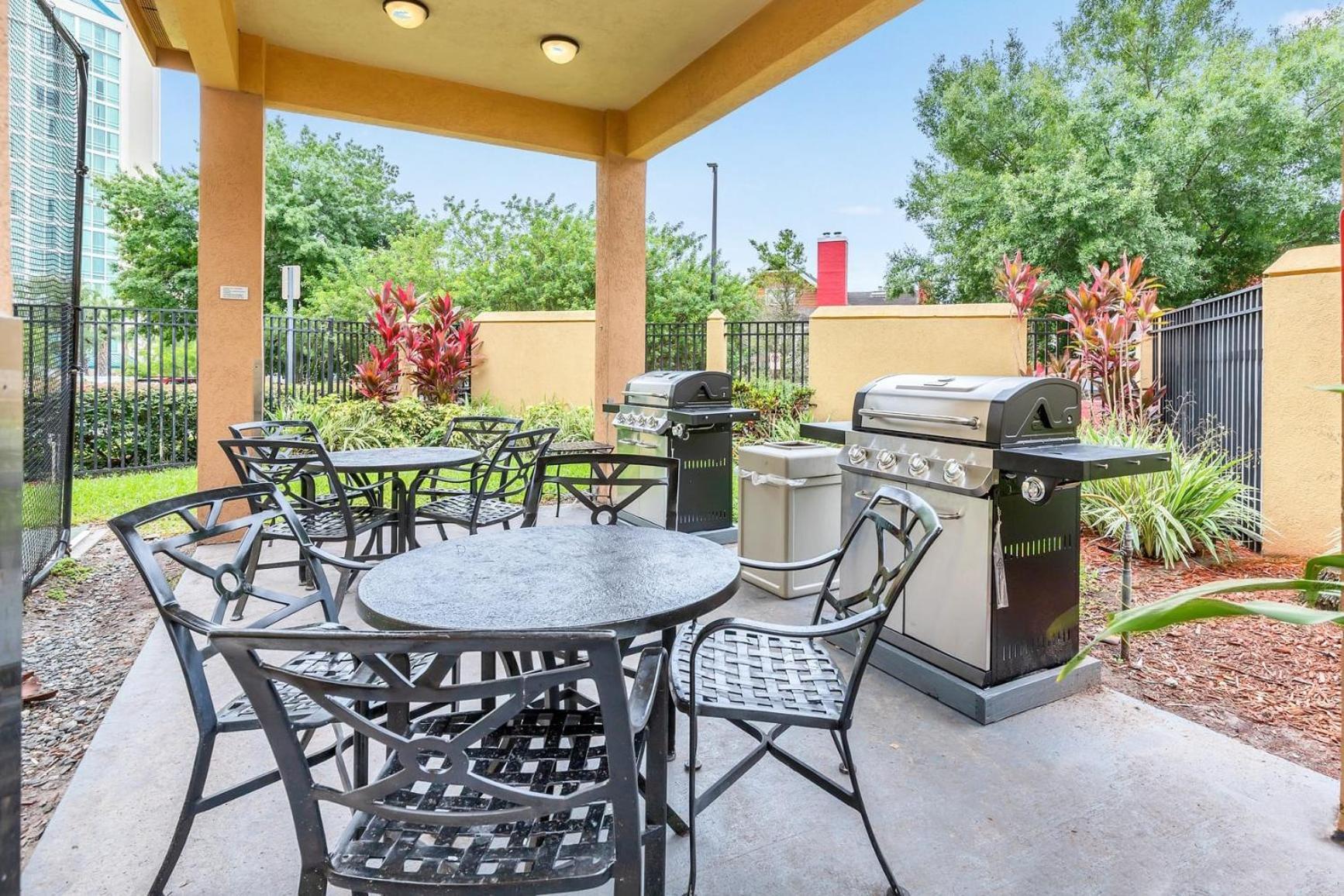 1Br 2 Queens Apt-Hotel With Pool, Hot Tub & Arcade, Near Disney & Universal! Orlando Exterior photo